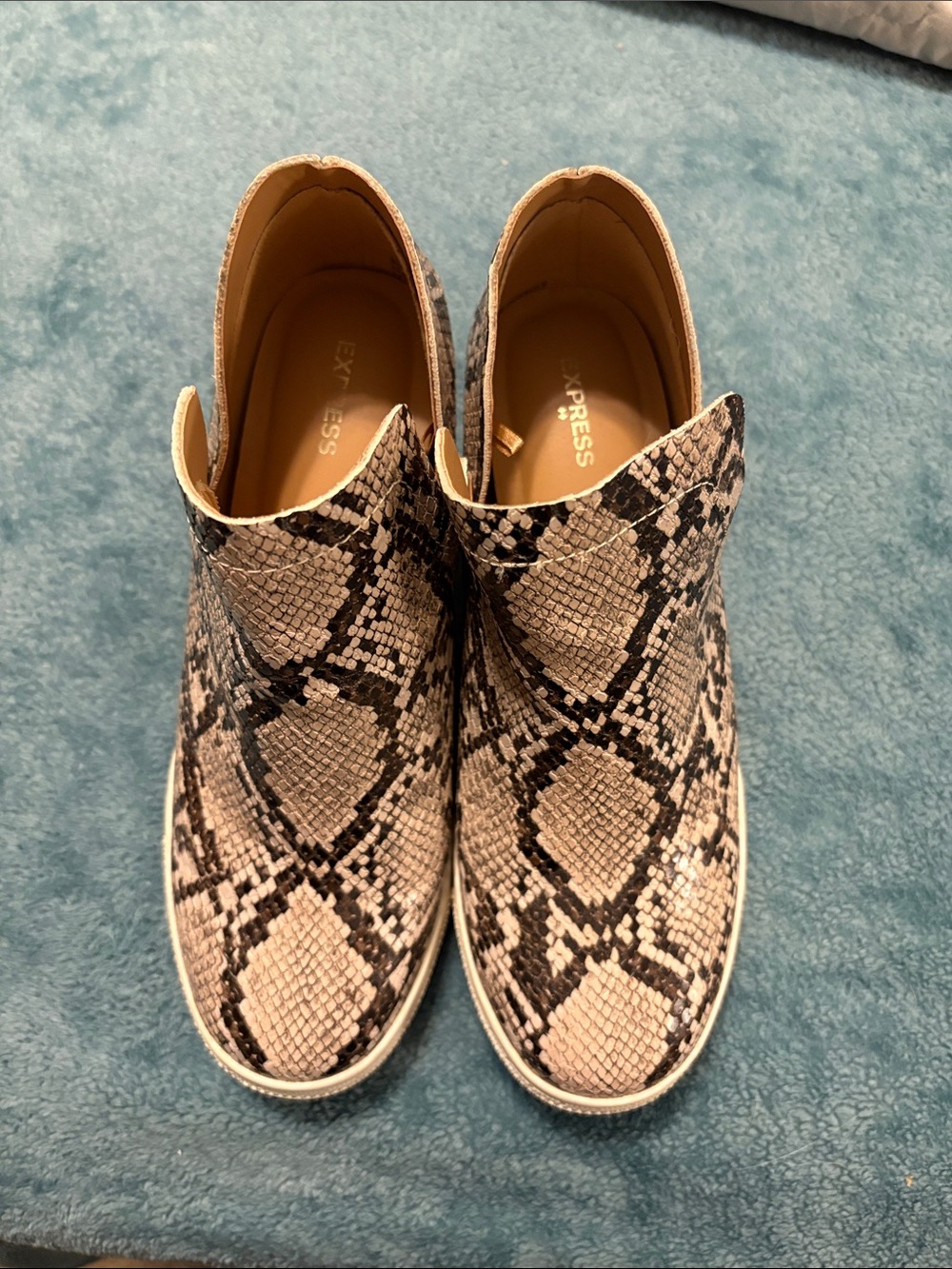 Express snake print women’s wedge sneaker size 7.